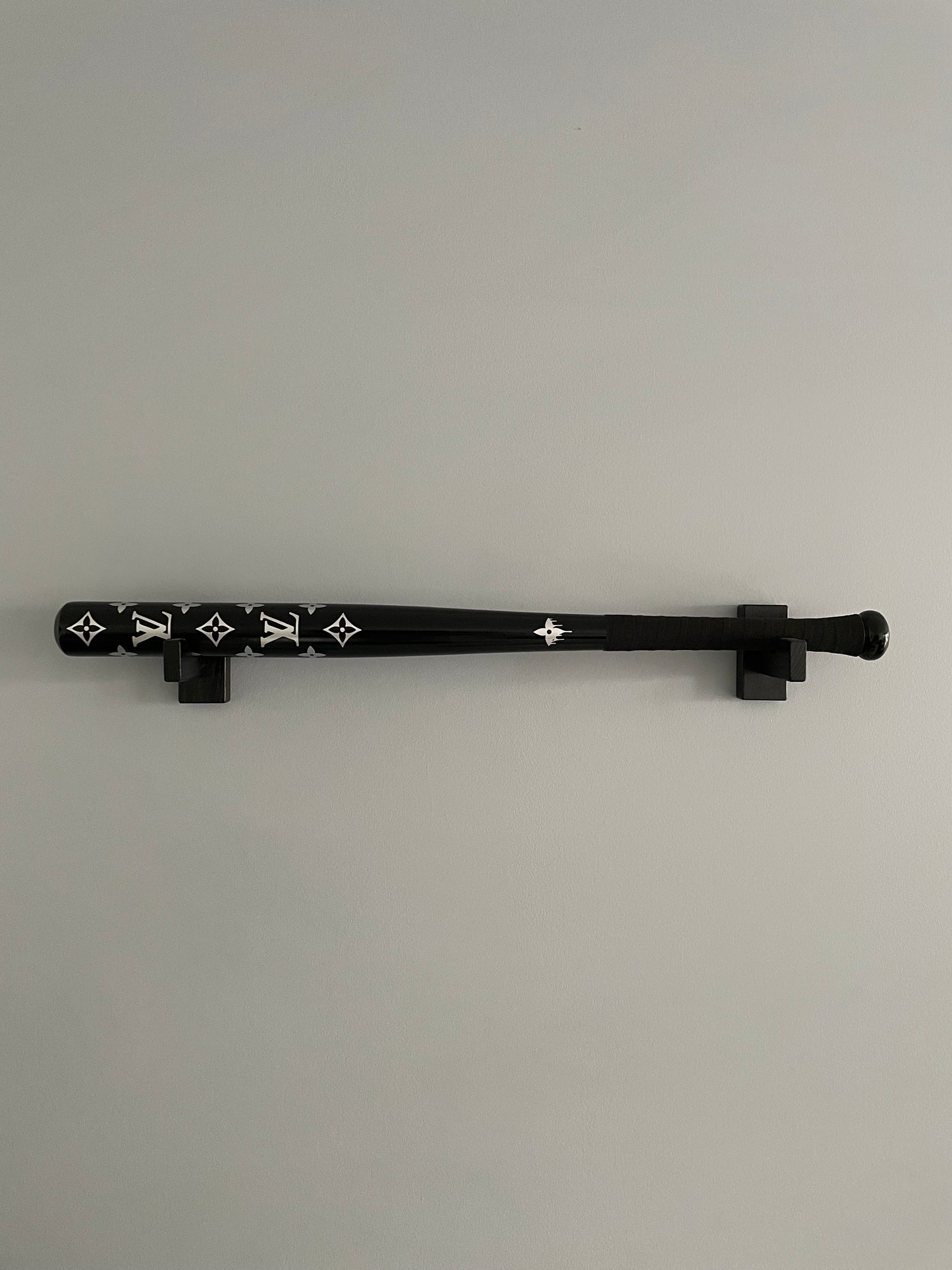 Baseball bat L