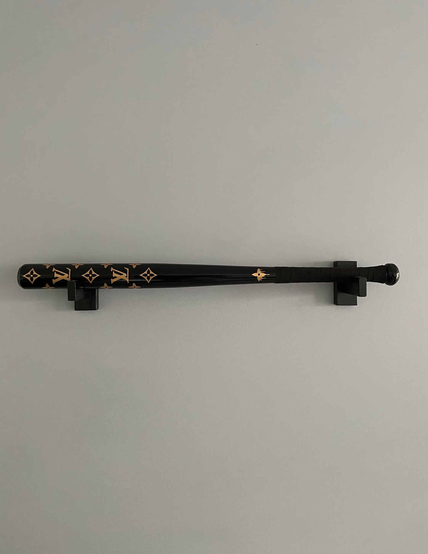 Baseball Bat Louis Vuitton | Black White Gold Edition
