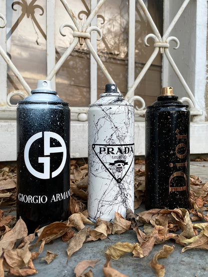 Spray can